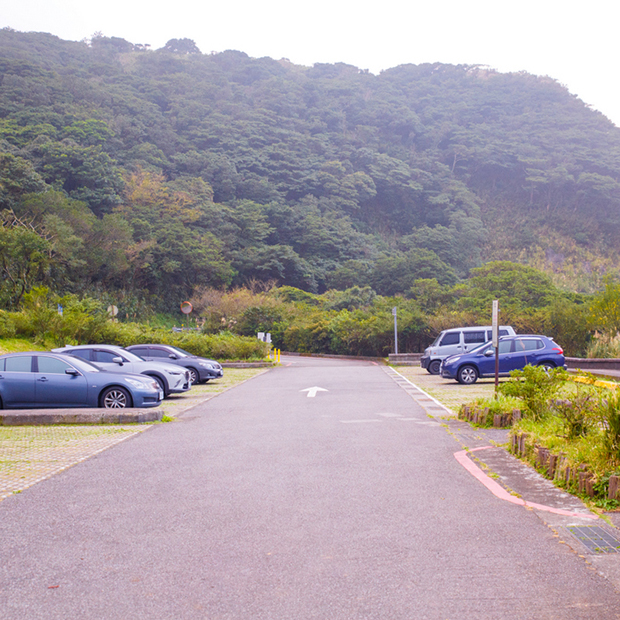 大屯鞍部停車場