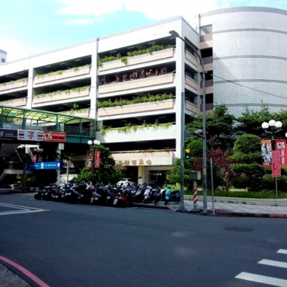 土城金城立體停車場
