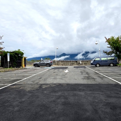 梨山櫻緣丘平面停車場