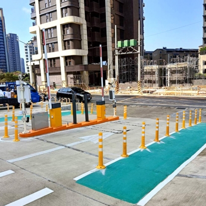 桃園大園致維停車場