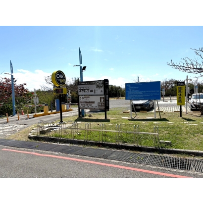 屏東墾丁大灣路平面停車場