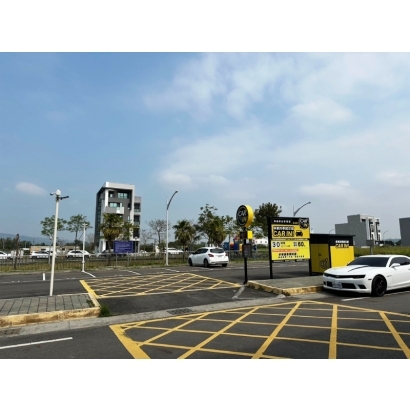 LINE_ALBUM_燕巢燕北停車場_250221_4.jpg